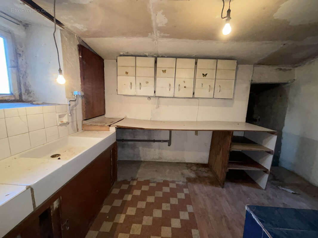 Maison à MIRABEL-AUX-BARONNIES