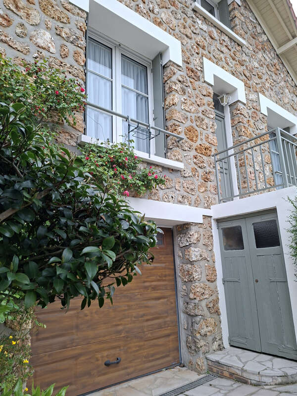 Maison à VERSAILLES
