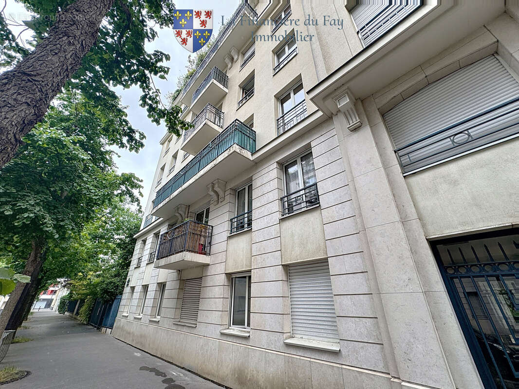 Appartement à PARIS-19E