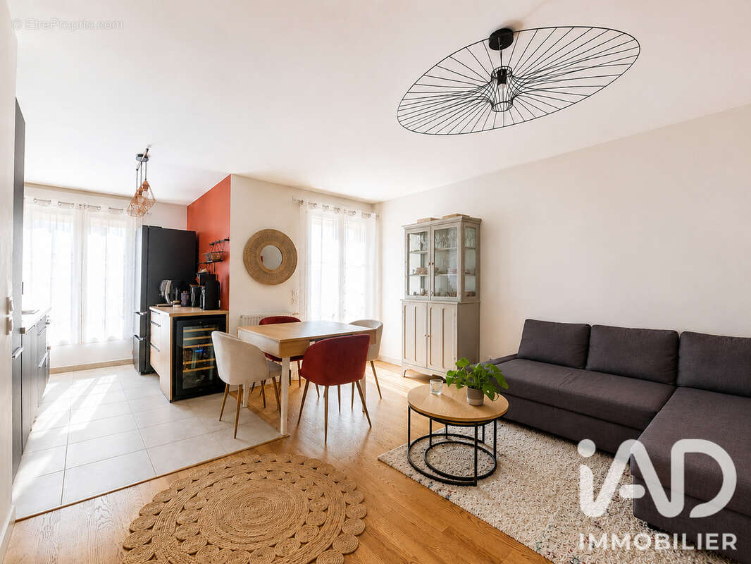 Photo 2 - Appartement à CLAMART
