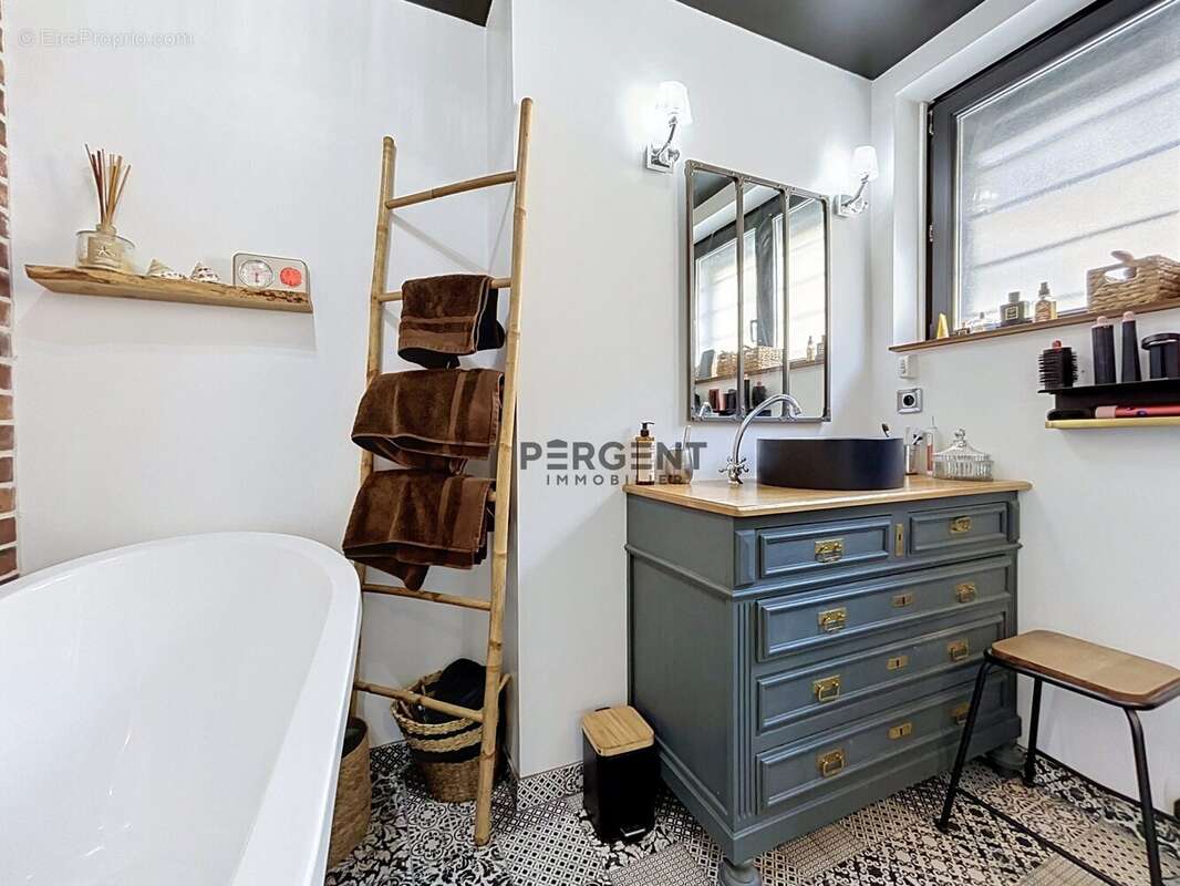 Maison 91 m² à Revin  - photo 6