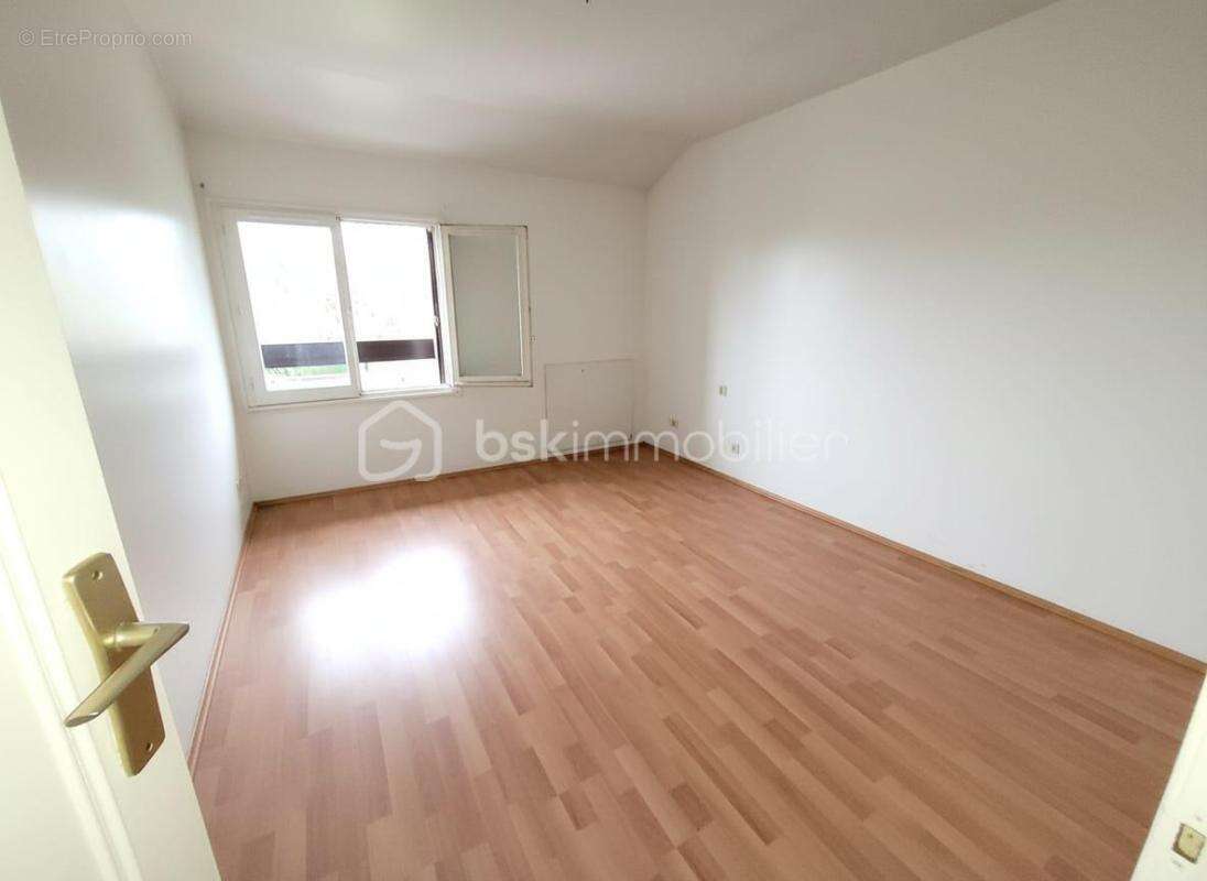 Maison à CLAYE-SOUILLY