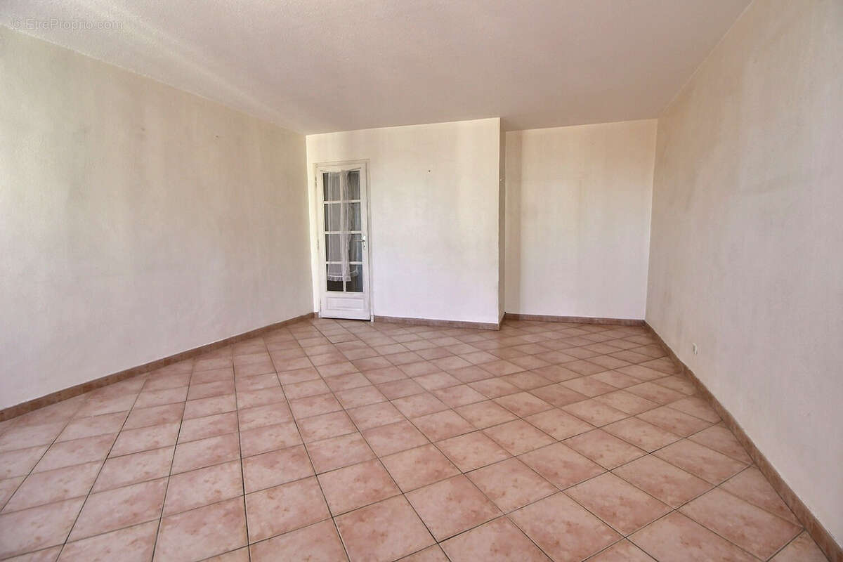 Appartement à TRANS-EN-PROVENCE