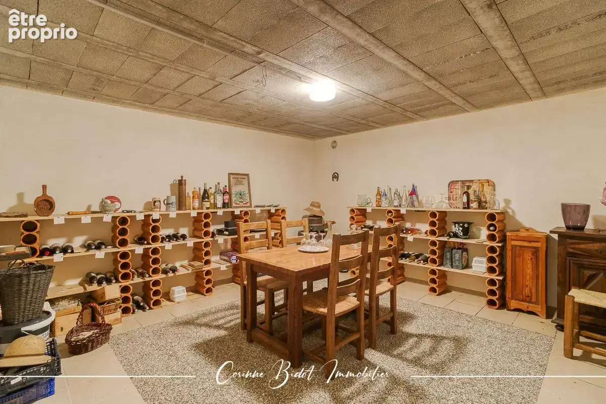 Maison 6 pièces 186 m² à vendre à Saint-Pierre-De-Chandieu (69780) - photo 16
