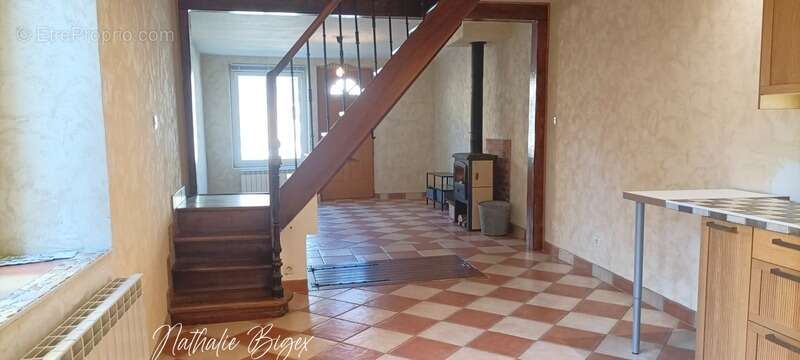 Maison à LE GRAND-SERRE