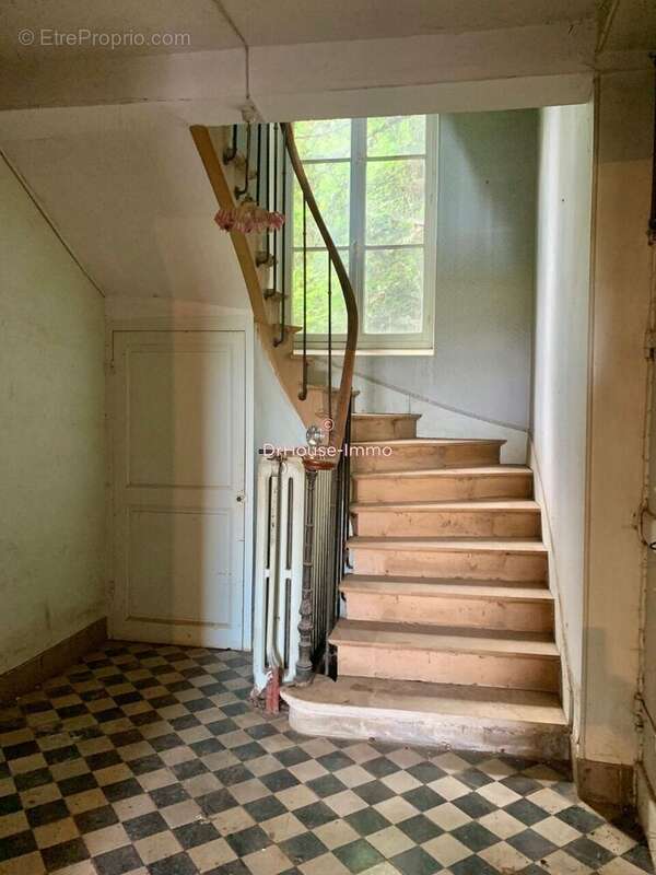 Maison 223 m² à Sainte-Colombe  - photo 35