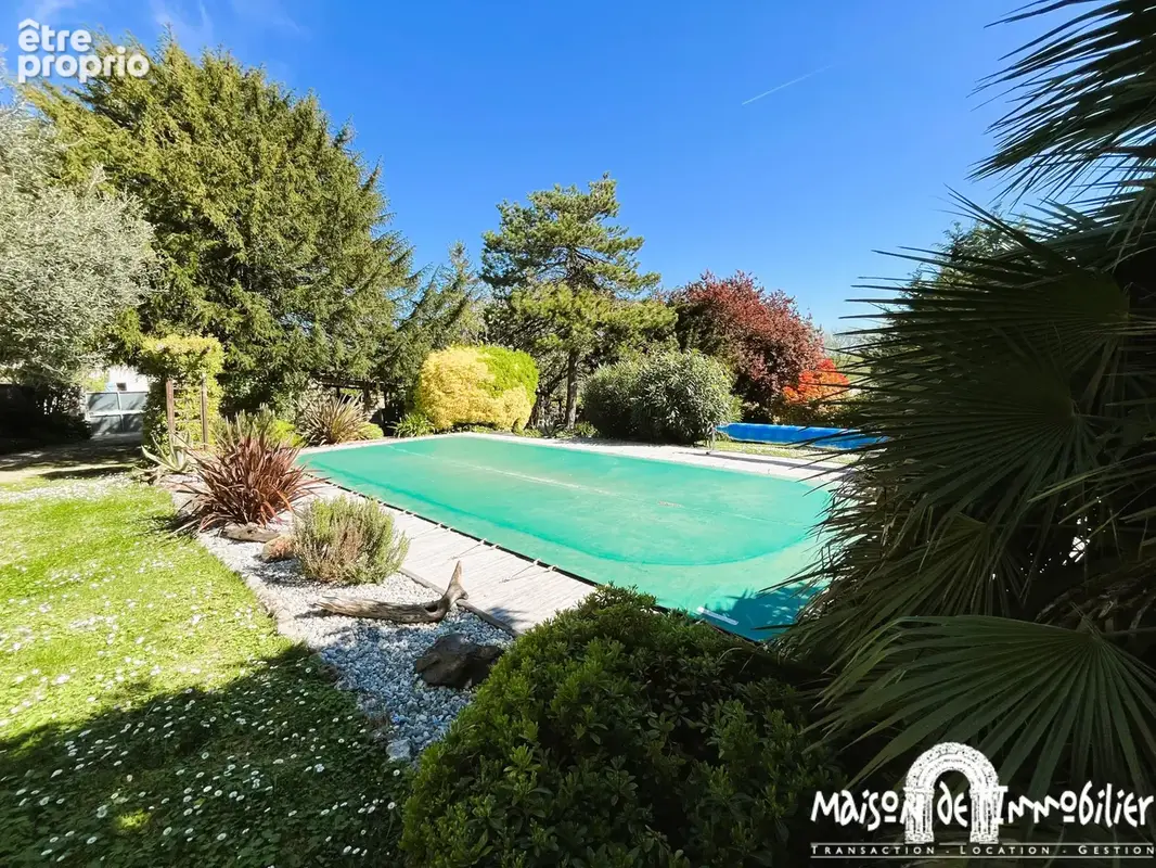 Proche meschers - maison 4 pieces - piscine - beau jardin - dependances - photo 13