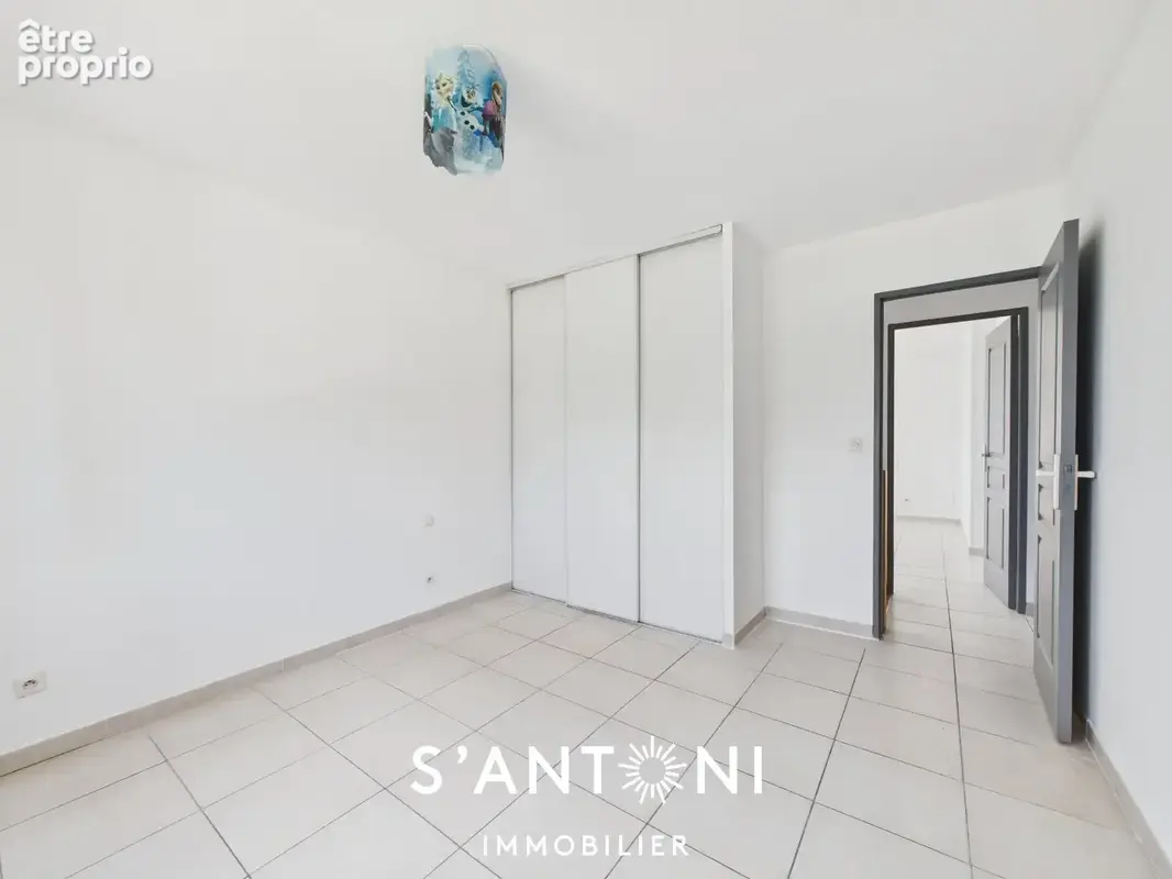 Lignan-sur-orb  quartier du stade  villa t4 entièrement rénovée, garage, jardin et terrasse - photo 9