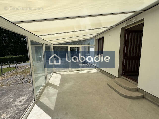 EXCLUSIVITE, maison d'habitation de plain-pied de 101m2, 4 chambres, terrain de 1540m2. - photo 8
