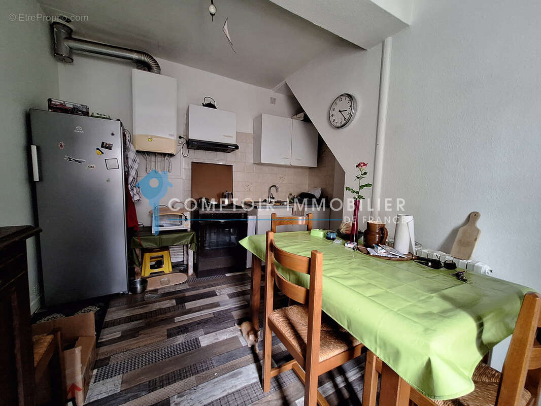 Appartement à LABRUGUIERE