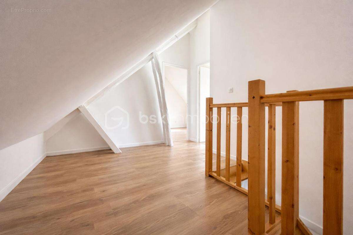 Maison à CHEROY