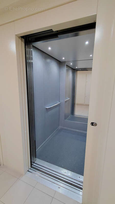 Appartement à MONTELIMAR