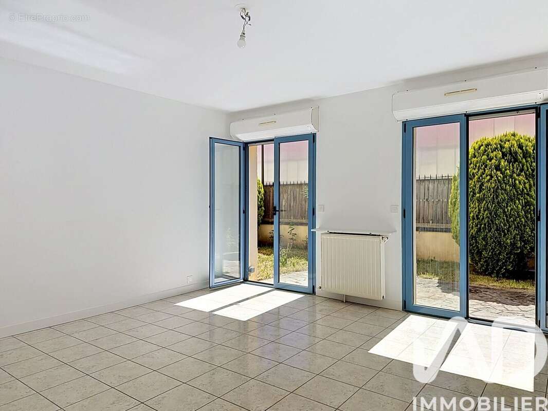 Photo 4 - Appartement à SAINT-REMY-LES-CHEVREUSE