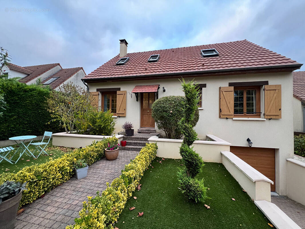 Maison à CREGY-LES-MEAUX