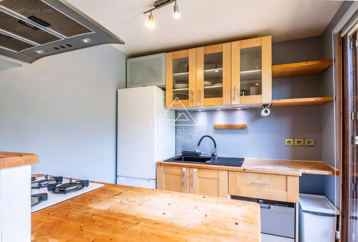 Appartement duplex 2 chambres avec mezzanine, garage et vue montagnes à Saint-Jean-d'Aulps - photo 7