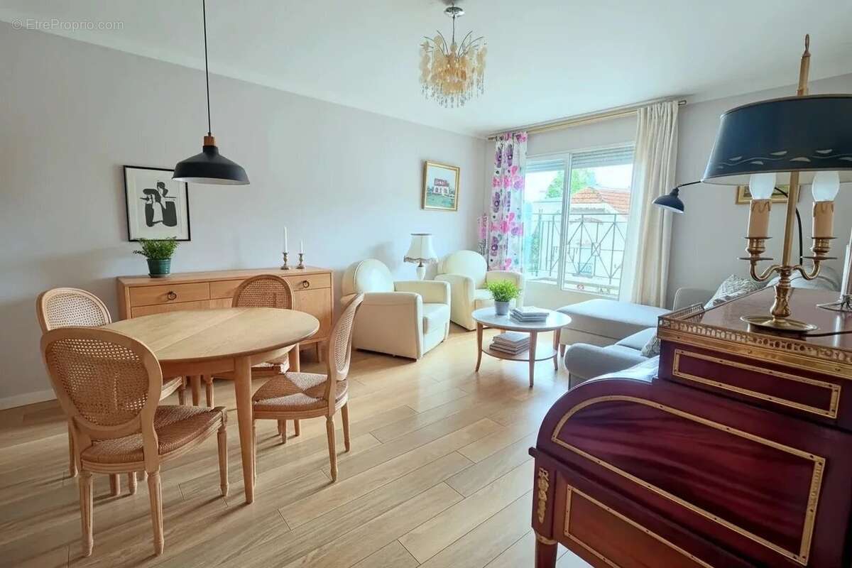 Appartement à CROISSY-SUR-SEINE