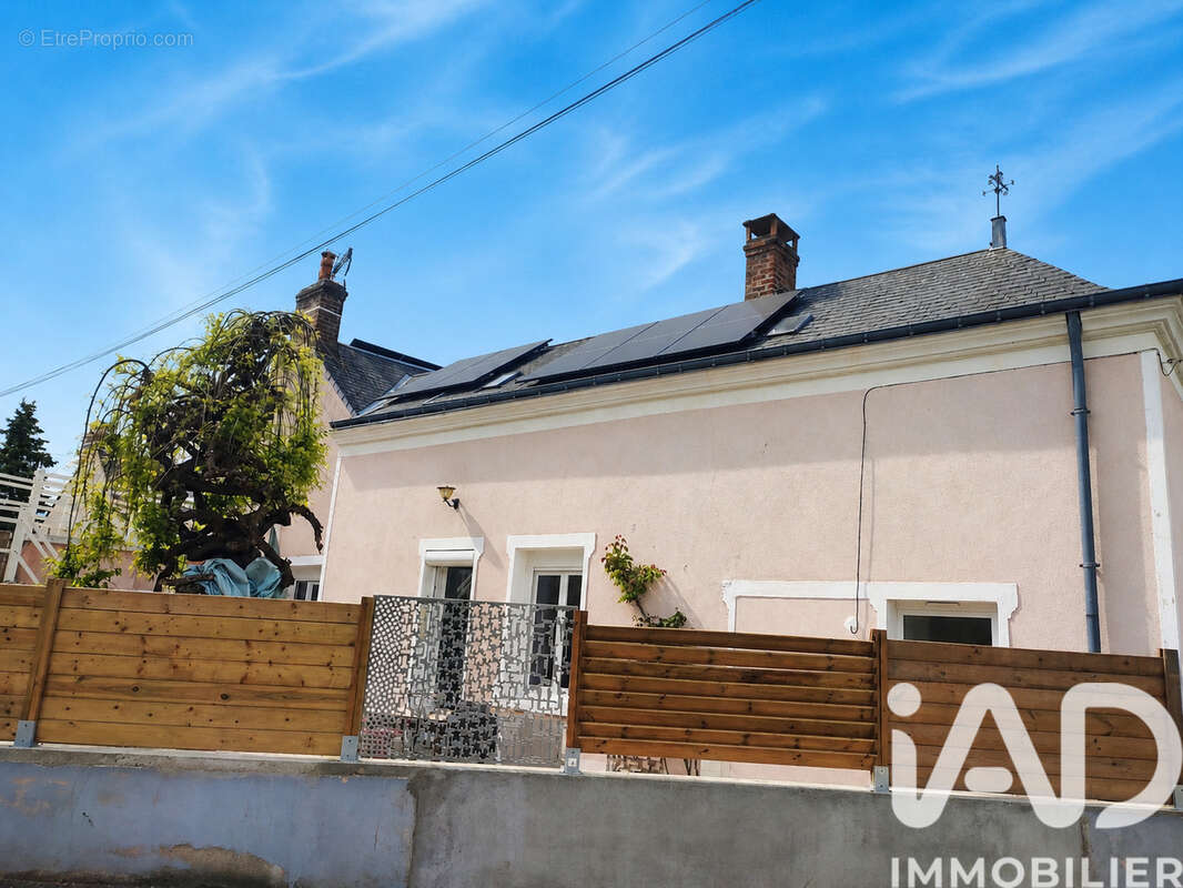 Photo 2 - Maison à AUBIGNE-RACAN