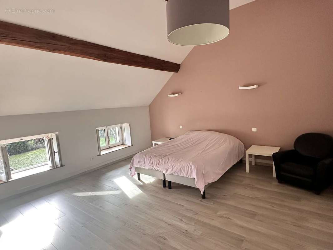 Appartement à FIXIN