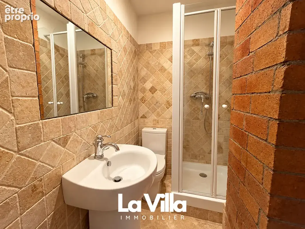 Propriété de 309 m2. - photo 16