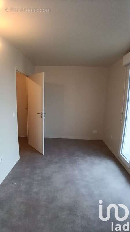 Photo 8 - Appartement à LE BLANC-MESNIL