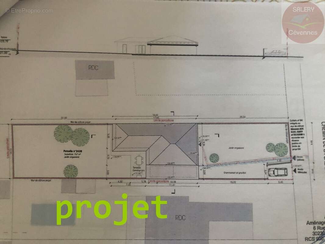 Beau terrain plat constructible de 767m² - photo 4