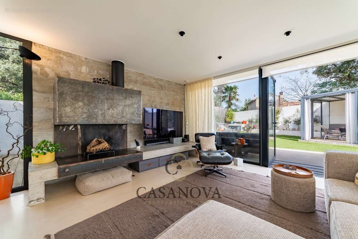 Maison à CASTELNAU-LE-LEZ