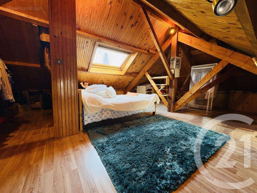 Maison 155 m² à Peyrat-De-Bellac  - photo 27