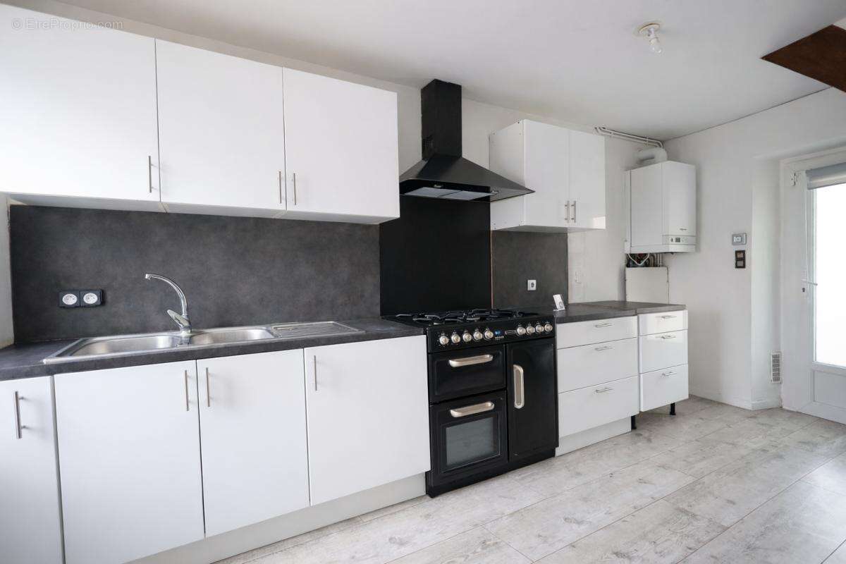 Maison à ECQUEVILLY