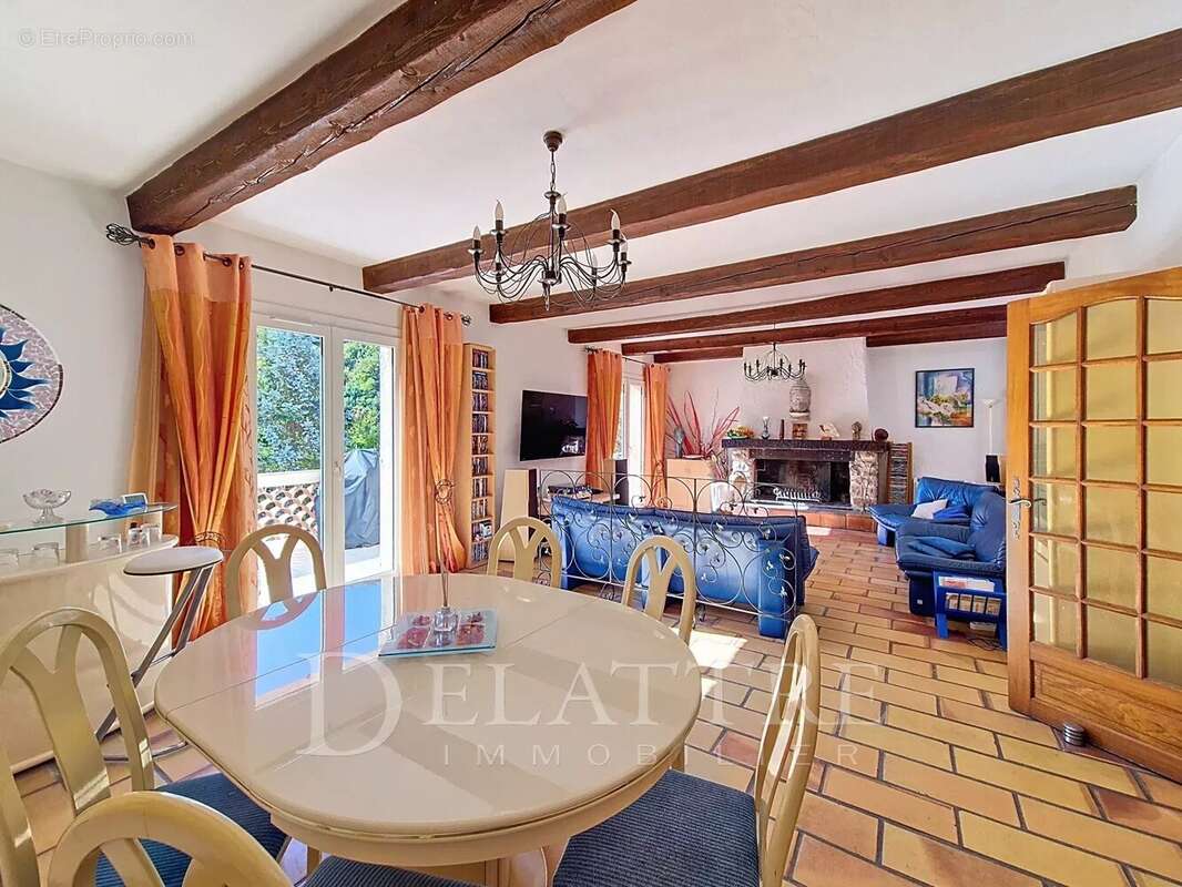 Maison à LE BAR-SUR-LOUP