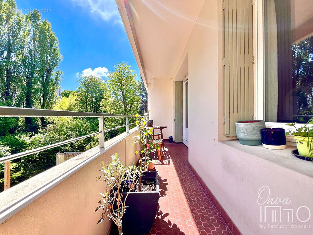 Appartement à FONTAINES-SUR-SAONE