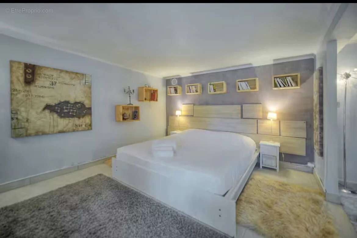 Villa de caractère -5 chambres dans une rue au calme - photo 17
