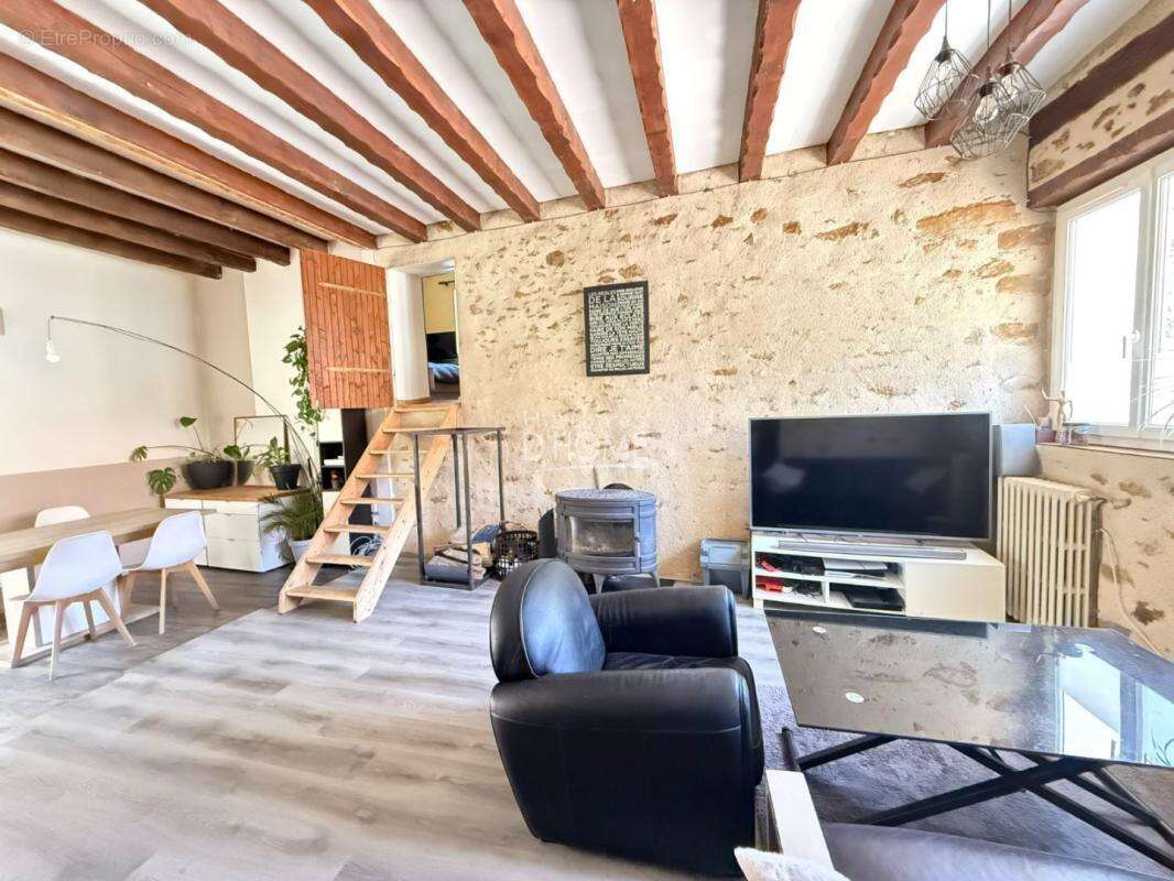 Maison à ROZAY-EN-BRIE