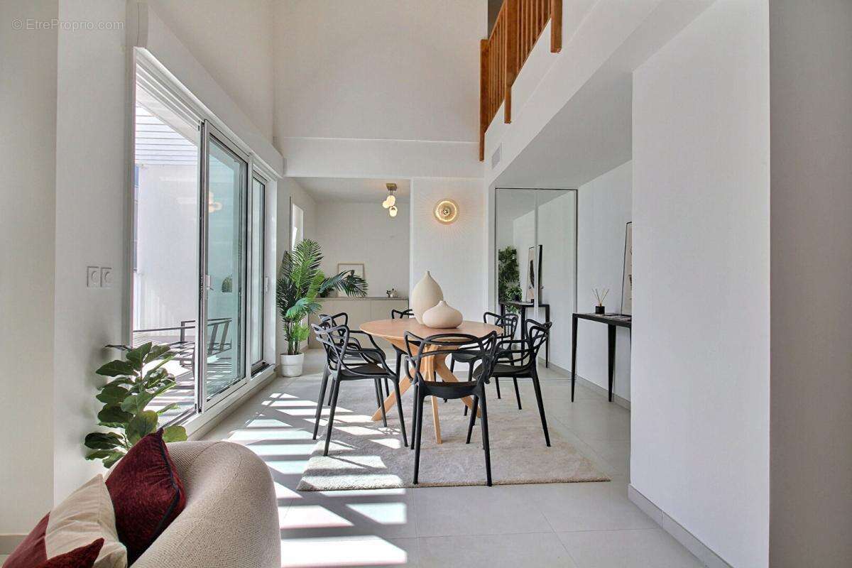 Villa contemporaine urbaine neuve de 134 m² avec jardin  coeur de Marseille  895 000 - photo 3
