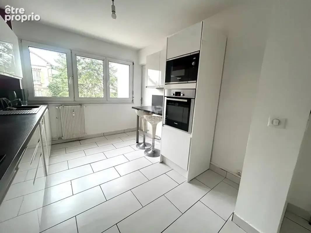Appartement  4 pièce(s) 69 m2 - photo 2