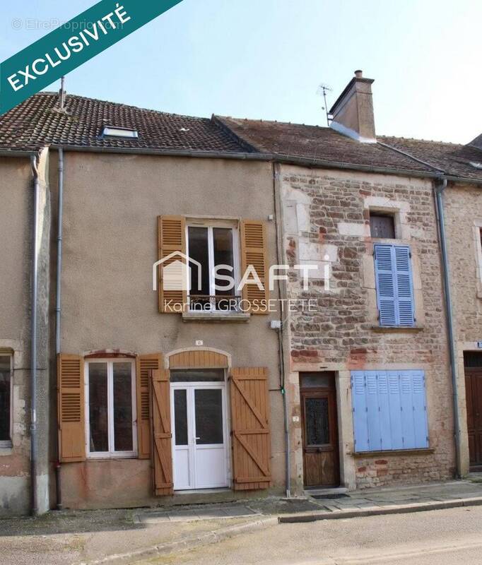 Photo 1 - Maison à SAVIGNY-EN-TERRE-PLAINE
