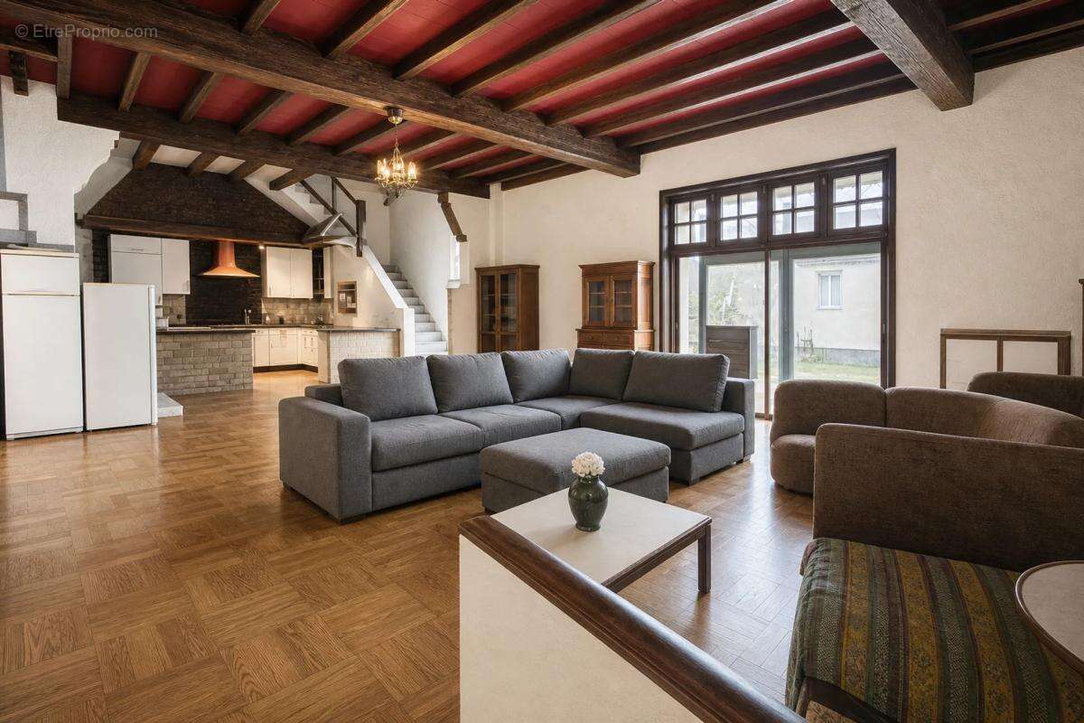 Maison à MELZ-SUR-SEINE