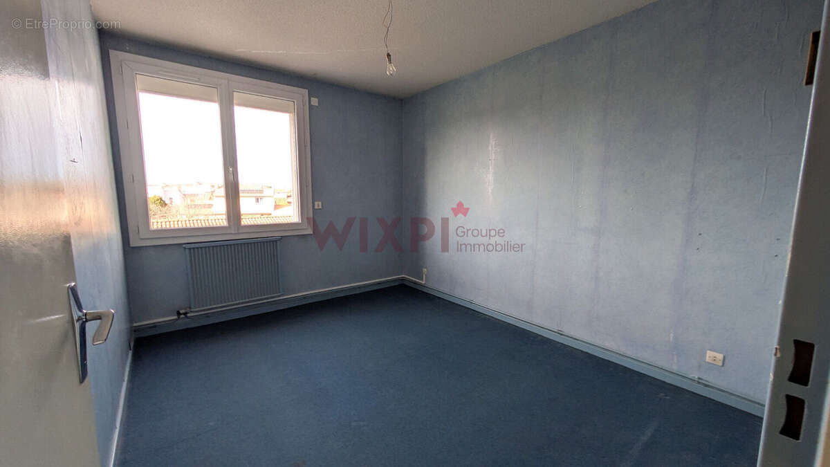 Appartement à BOURG-DE-PEAGE