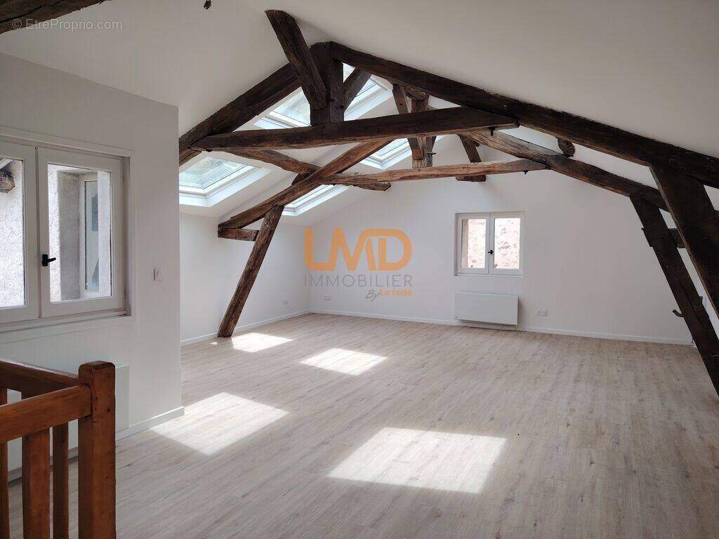Appartement à VILLEFRANCHE-DE-ROUERGUE