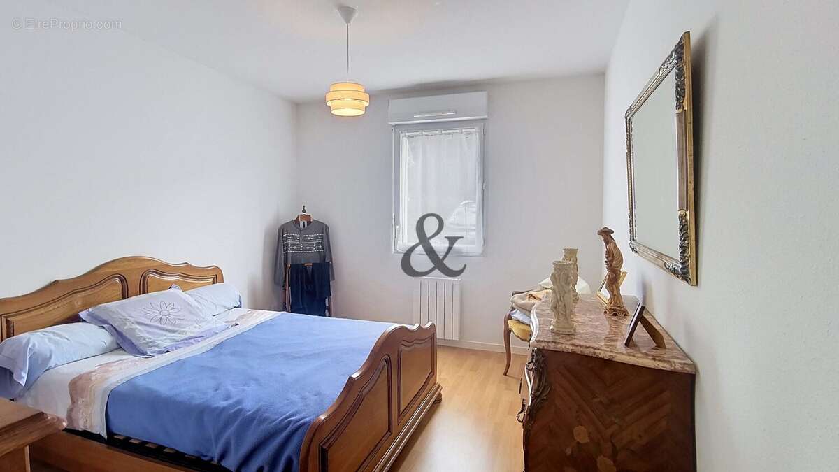Appartement à LA CHAUSSEE-SAINT-VICTOR