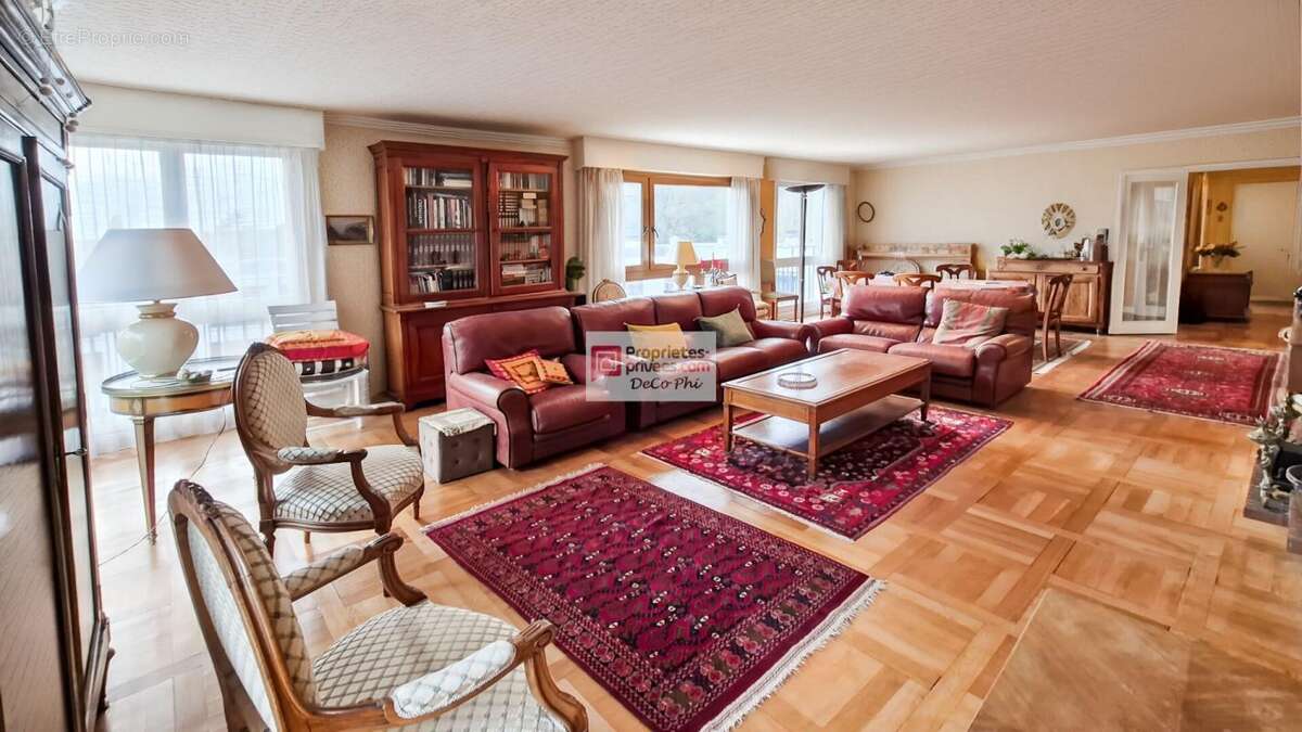 Appartement à VIROFLAY