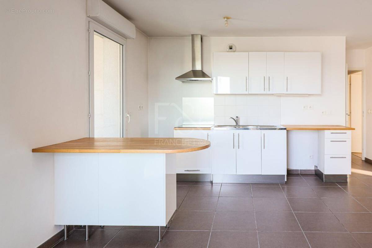 Appartement à LYON-7E