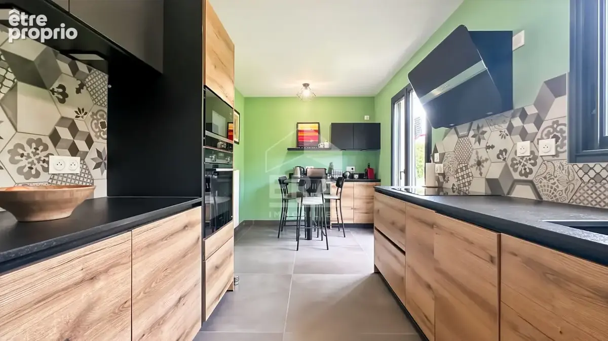 Maison récente de 5 pièces avec sous-sol à proximité de Reims - photo 7