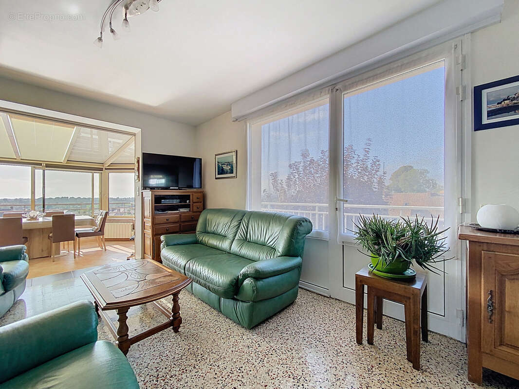 Maison à SAINT-GEORGES-DE-LA-RIVIERE