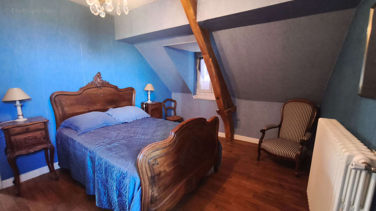Maison  5 pièces avec grange et piscine - photo 8