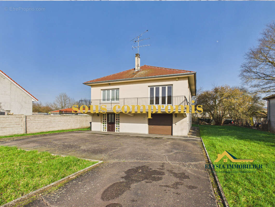 Maison 5 pièces 118 m2 VANDIERES 54121 - photo 2