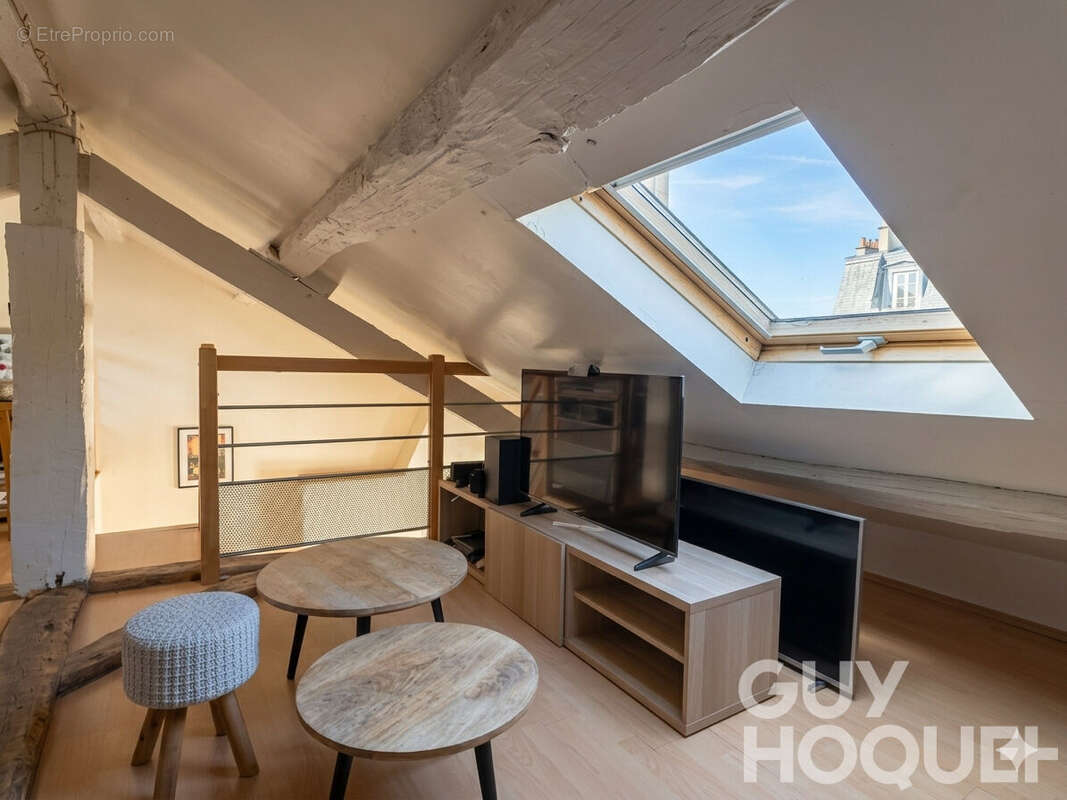 Appartement à VERSAILLES