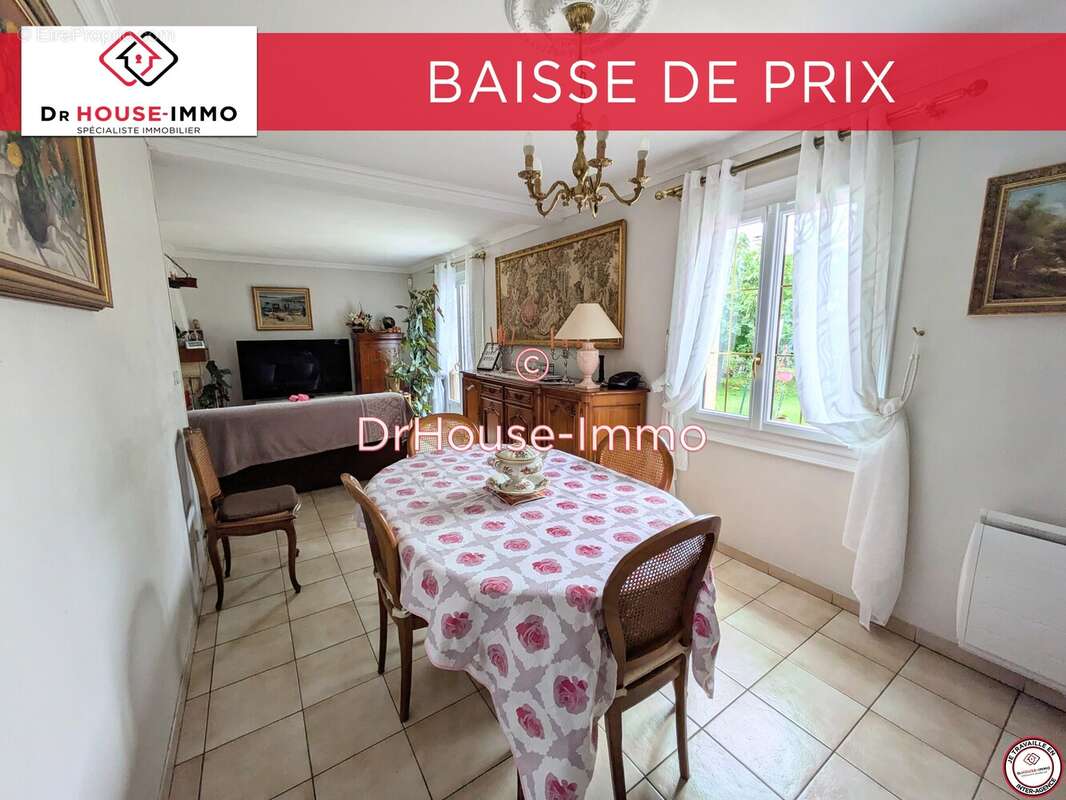 Maison à CHANTELOUP-LES-VIGNES