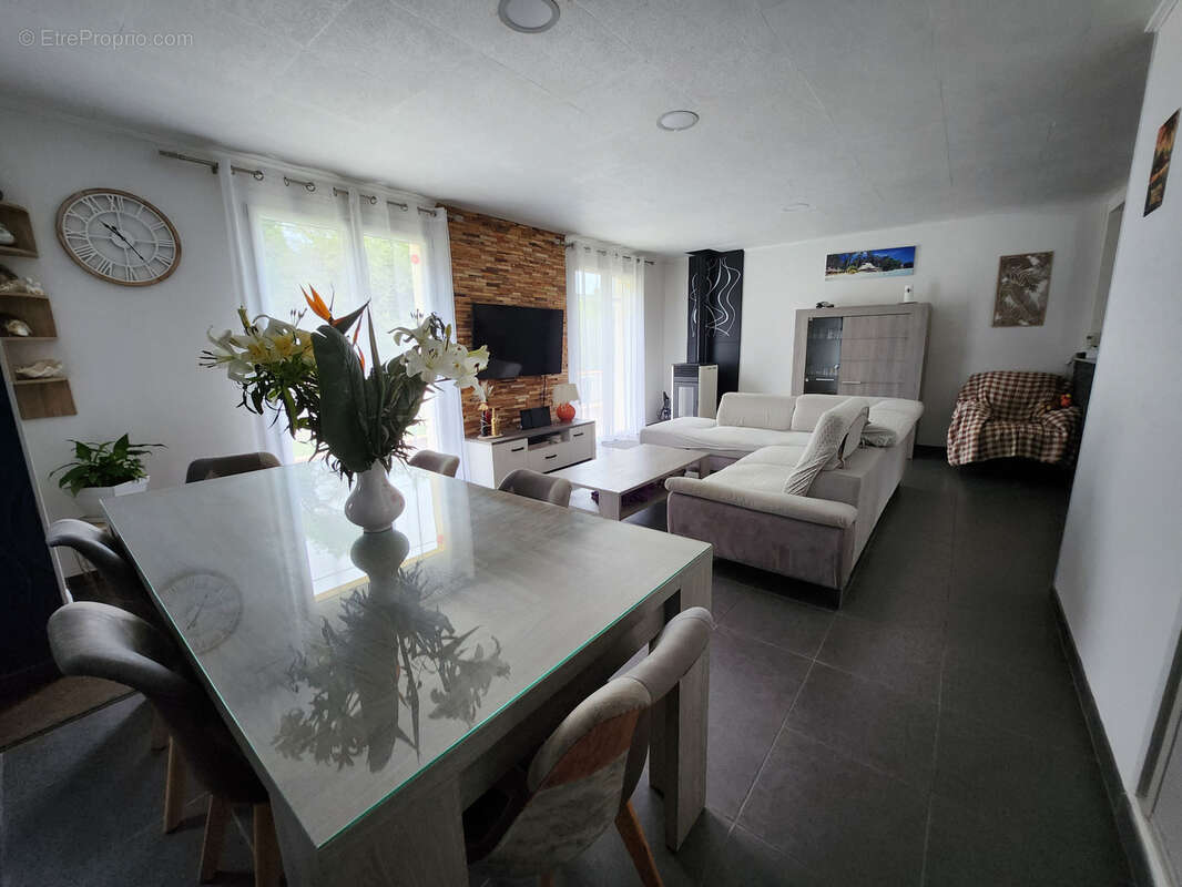 Maison à THIRE