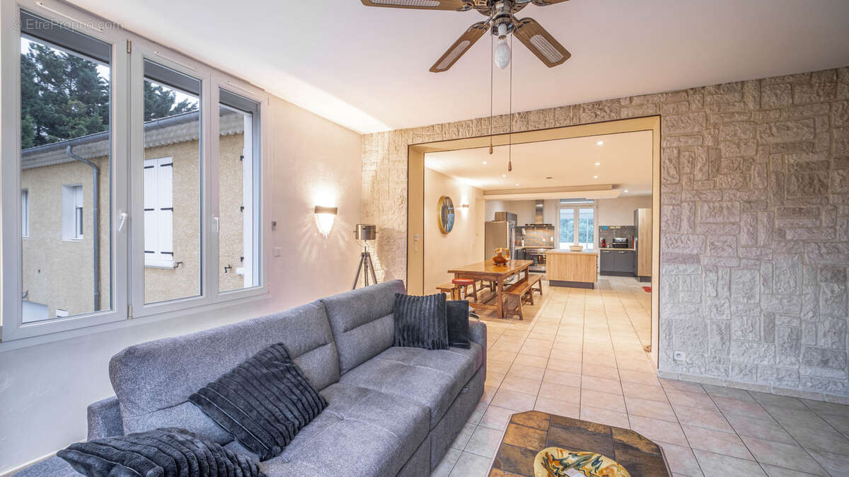 Maison à LORIOL-SUR-DROME