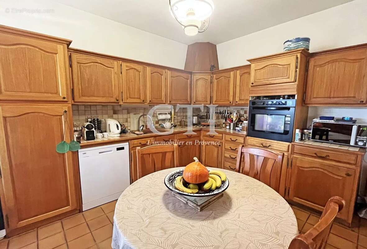 Maison à VAISON-LA-ROMAINE